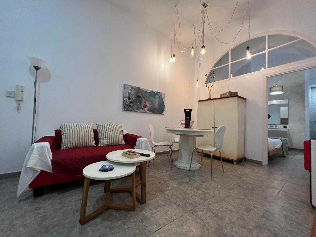 Apartamento Quirky 1Br Just Off Main Street Prime Location Gibraltar Exterior foto